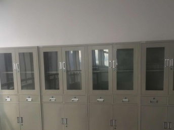 上海松江萬達旁二手辦公家具熱銷，助力企業低成本配置辦公空間